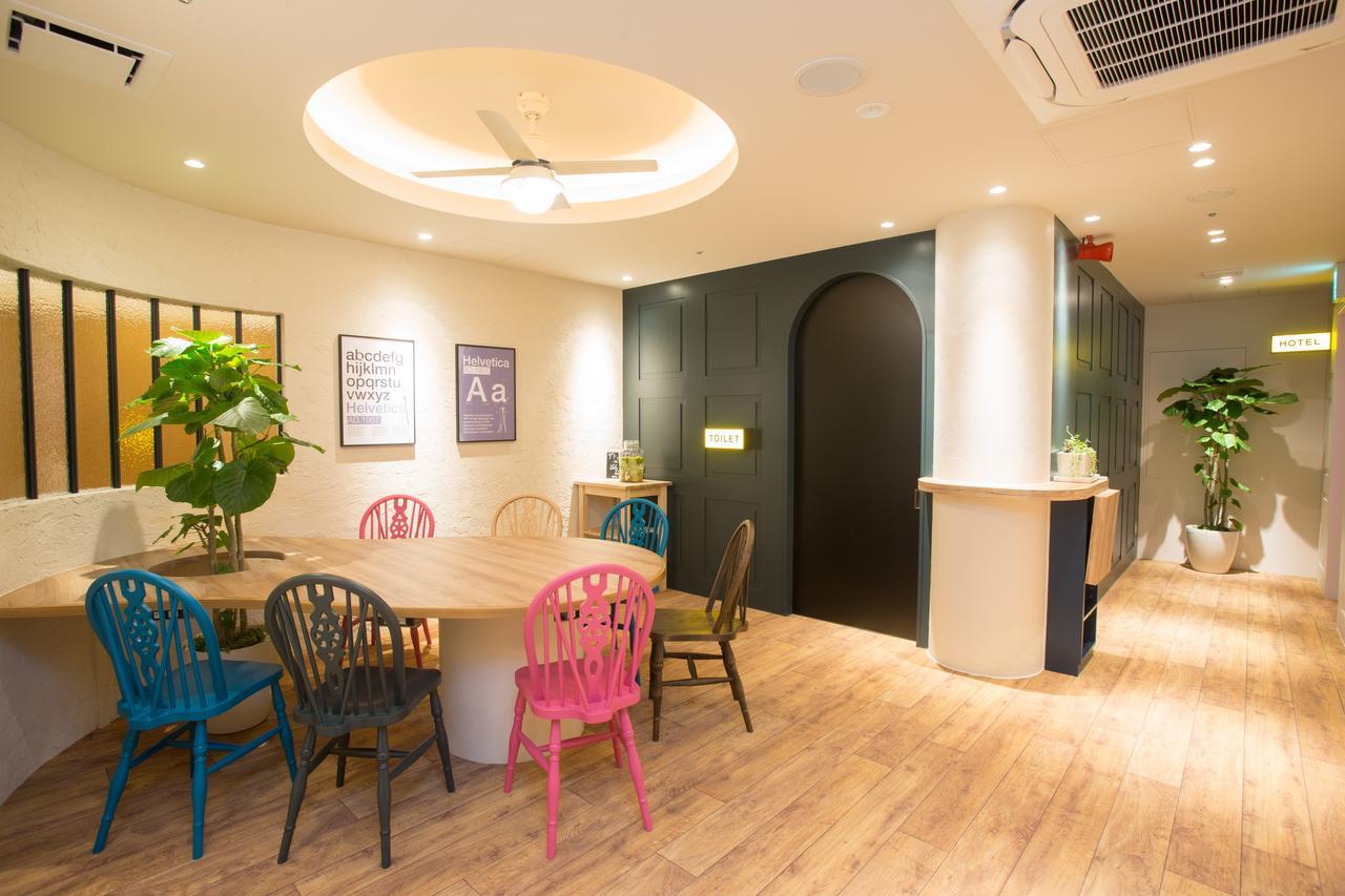 New Japan Lady'S Capsule Hotel Osaka Dış mekan fotoğraf